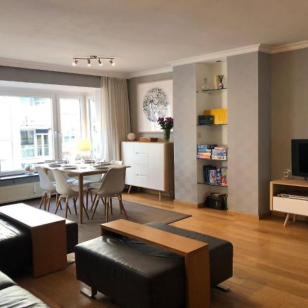 Modern Apartment At 2 Steps From Beach Остенде Экстерьер фото